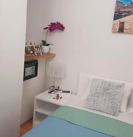 Golden Sun Mareda Novigrad, Istria, Croatia Apartman