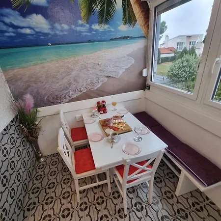 Apartman Golden Sun Mareda Novigrad, Istria, Croatia