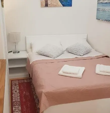 Golden Sun Mareda Novigrad, Istria, Croatia דירה *